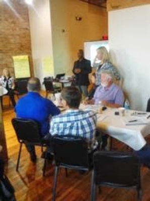 Master Trainer, Rk Springfield (TSI Experience), working with students during a breakout session.
